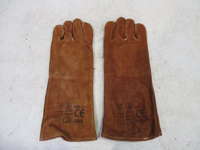 Lot 62 - PAIR OF WELDING GLOVES