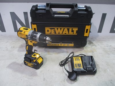Lot DE WALT 18V CORDLESS DRILL WITH X1 4.0 BATTERY AND LI-ION CHARGER IN CARRY CASE