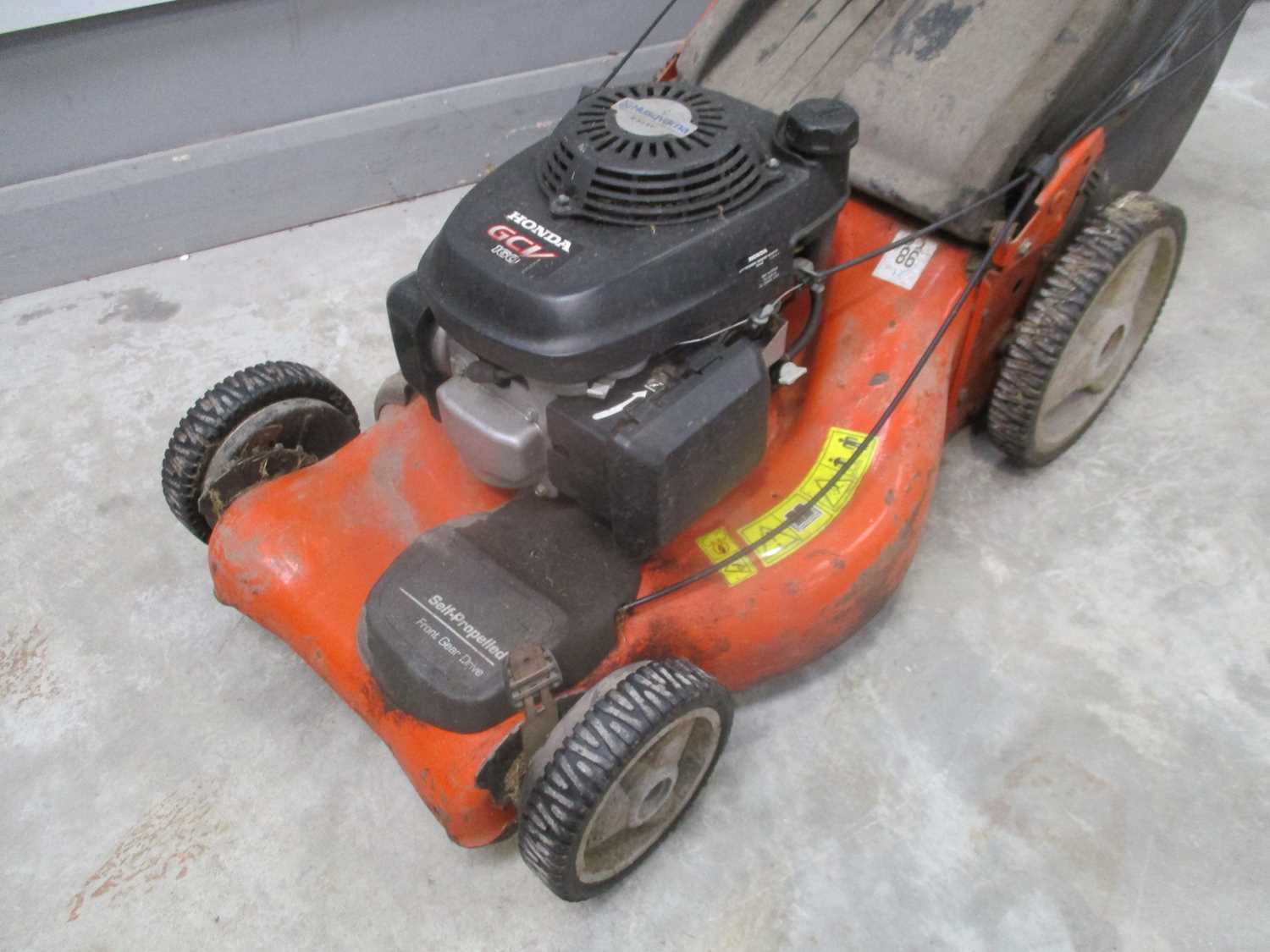 HUSQVARNA AUTO WALK LAWNMOWER WITH HONDA GCV 160