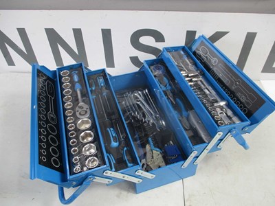 Lot 180 - MANAROLA 85 PIECE TOOLBOX WITH TOOLS