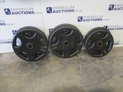 Lot 9 - FOREMAN RUBBER COVERED OLYMPIC PLATES - 4X20KG, 2X15KG