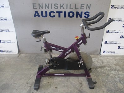 Lot 11 - INSTYLE V900 SPINNING CYCLE