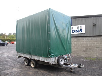 Lot 141 - GRAHAM EDWARDS 12FT X 6.6FT TWIN AXLE TRAILER WITH COVER