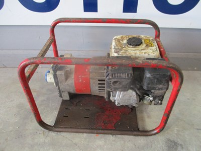 Lot 252 - HONDA GX160 PETROL GENERATER