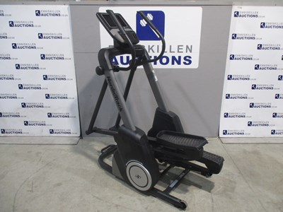 Lot 43 - NORDICTRACK FS10i FREE STRIDE TRAINER