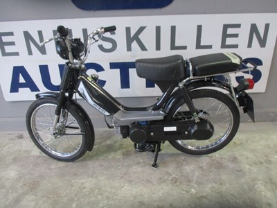 Lot 2003 SKYWING 49CC MOPED