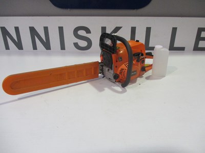 Lot PETROL CHAINSAW