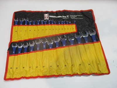 Lot 30 PIECE COMBINATION SPANNER SET