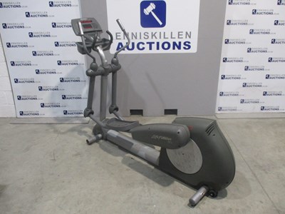 Lot 13 - LIFE FITNESS 91xi CROSSTRAINER