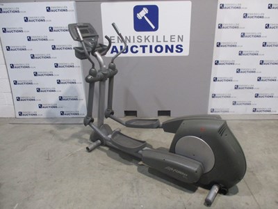 Lot 38 - LIFE FITNESS 91xi CROSSTRAINER