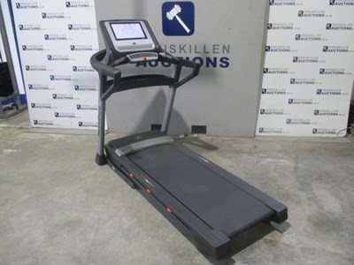 Lot NORDIC TRACK ELITE 1400 FOLDABLE TREADMILL