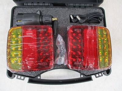 Lot WIRELESS TRAILER LIGHTS