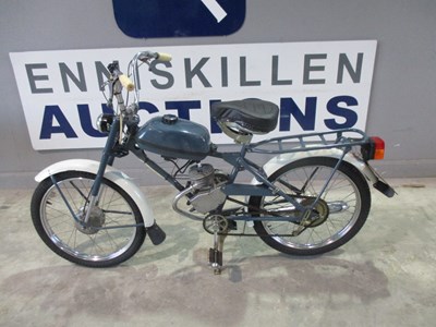 Lot 1995 STELLA 49CC MOPED