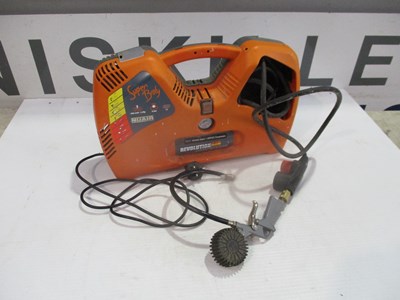 Lot PORTABLE AIR COMPRESSOR