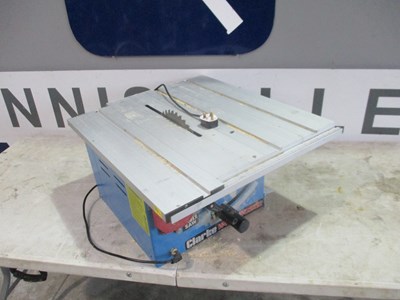 Lot ELECTRIC TABLE SAW