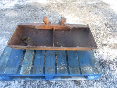 Lot 541 - 3FT DIGGER BUCKET 3 TON