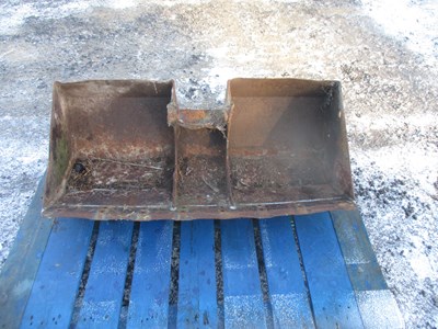 Lot 544 - 3.6FT DIGGER BUCKET 3 TON