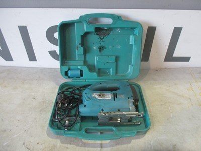 Lot ELECTRIC JIGSAW